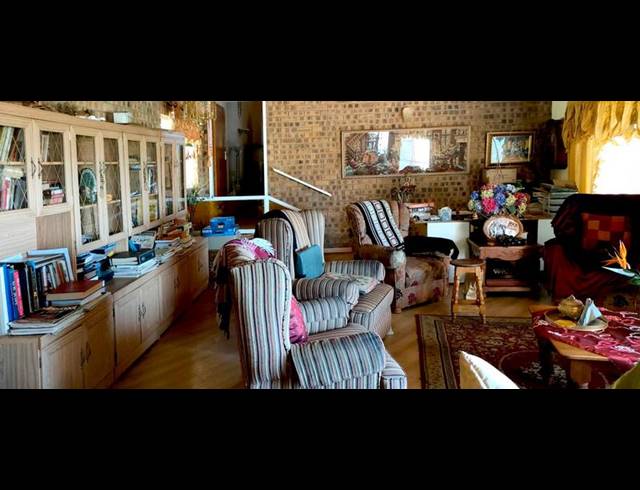 3 BEDROOM HOUSE FOR SALE IN HOEVELD PARK